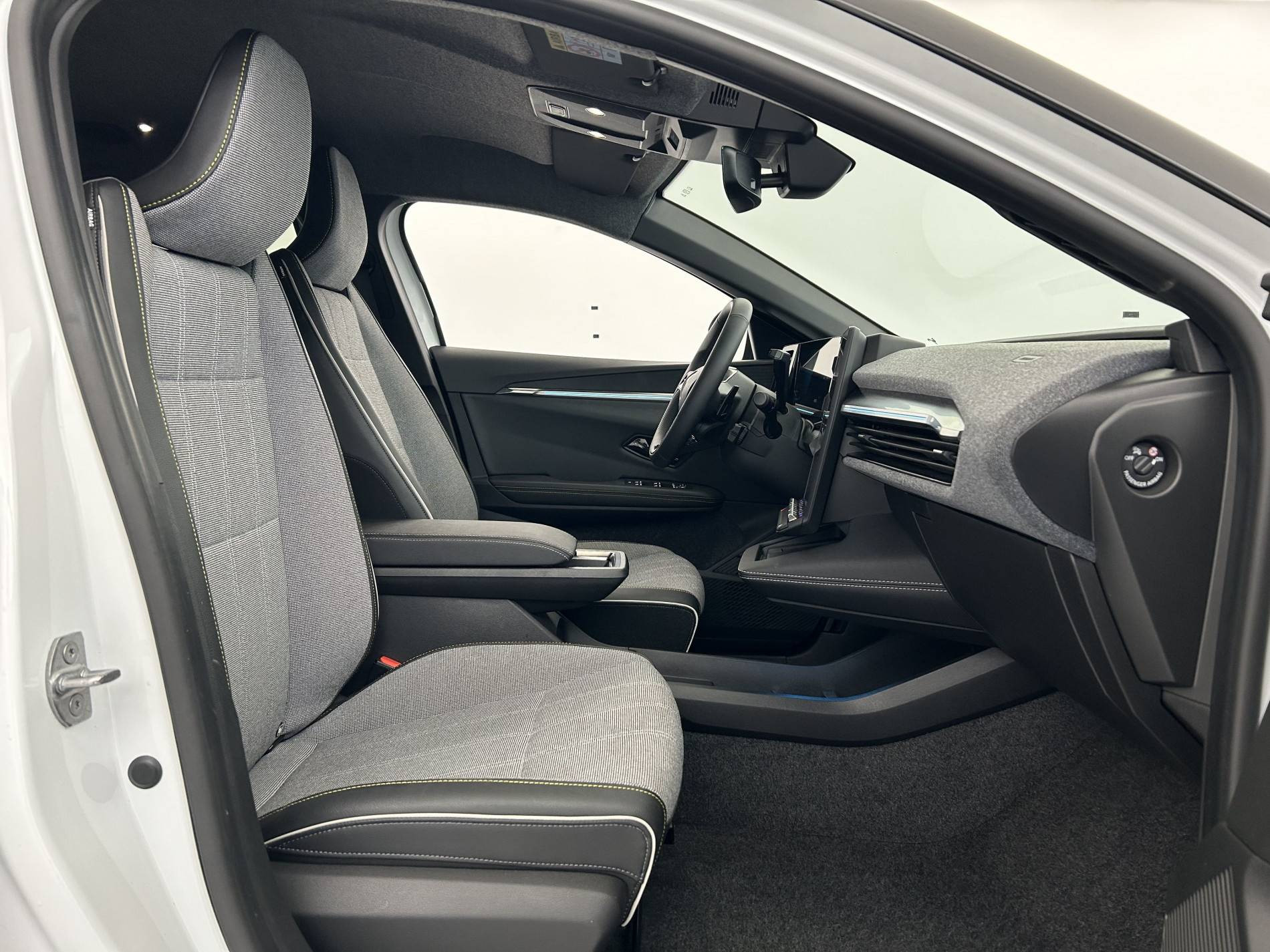 Vente en ligne Renault Megane E-Tech  220 ch autonomie confort GSR2 au prix de 28 990 €