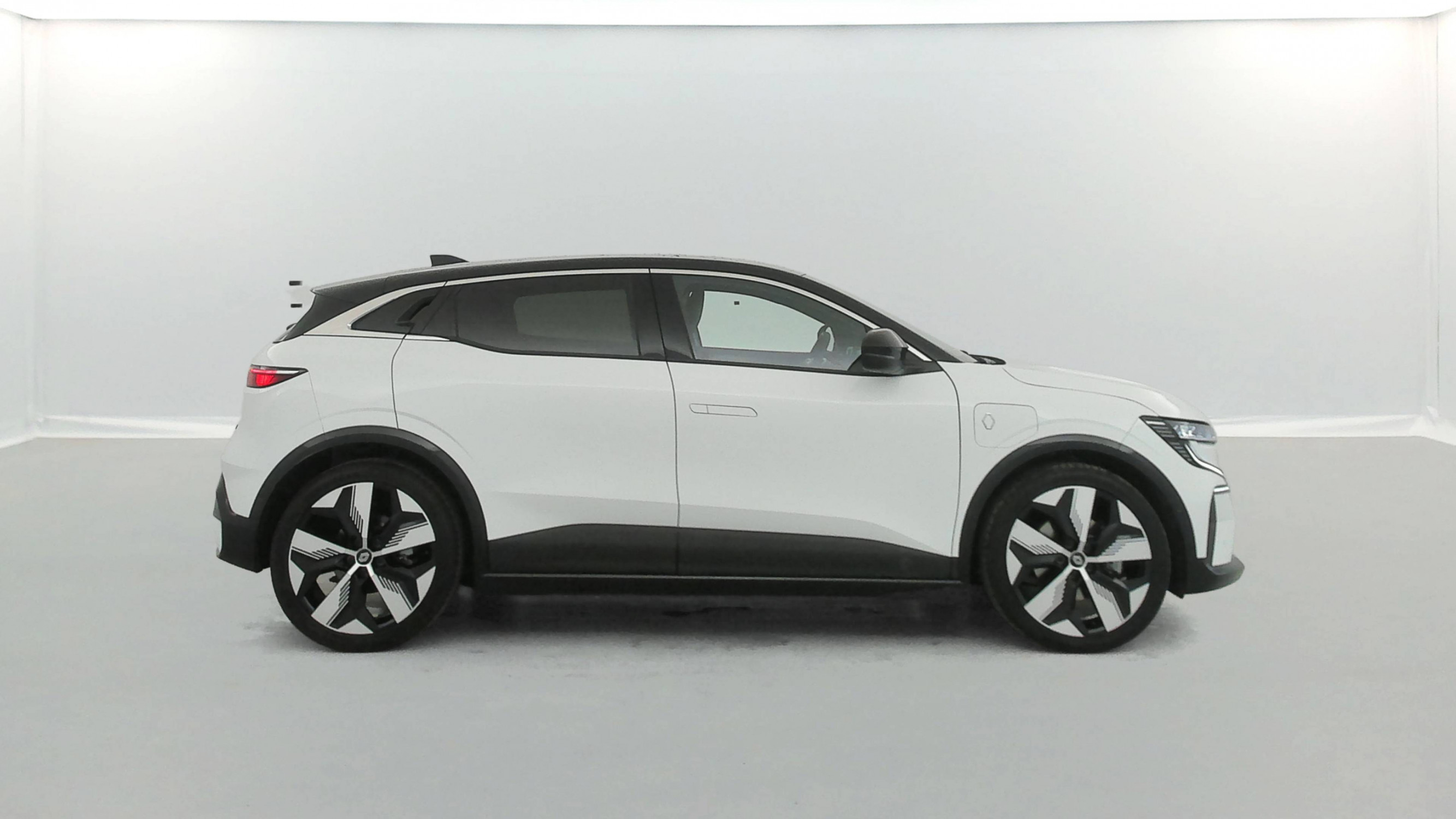 Vente en ligne Renault Megane E-Tech  220 ch autonomie confort GSR2 au prix de 28 990 €