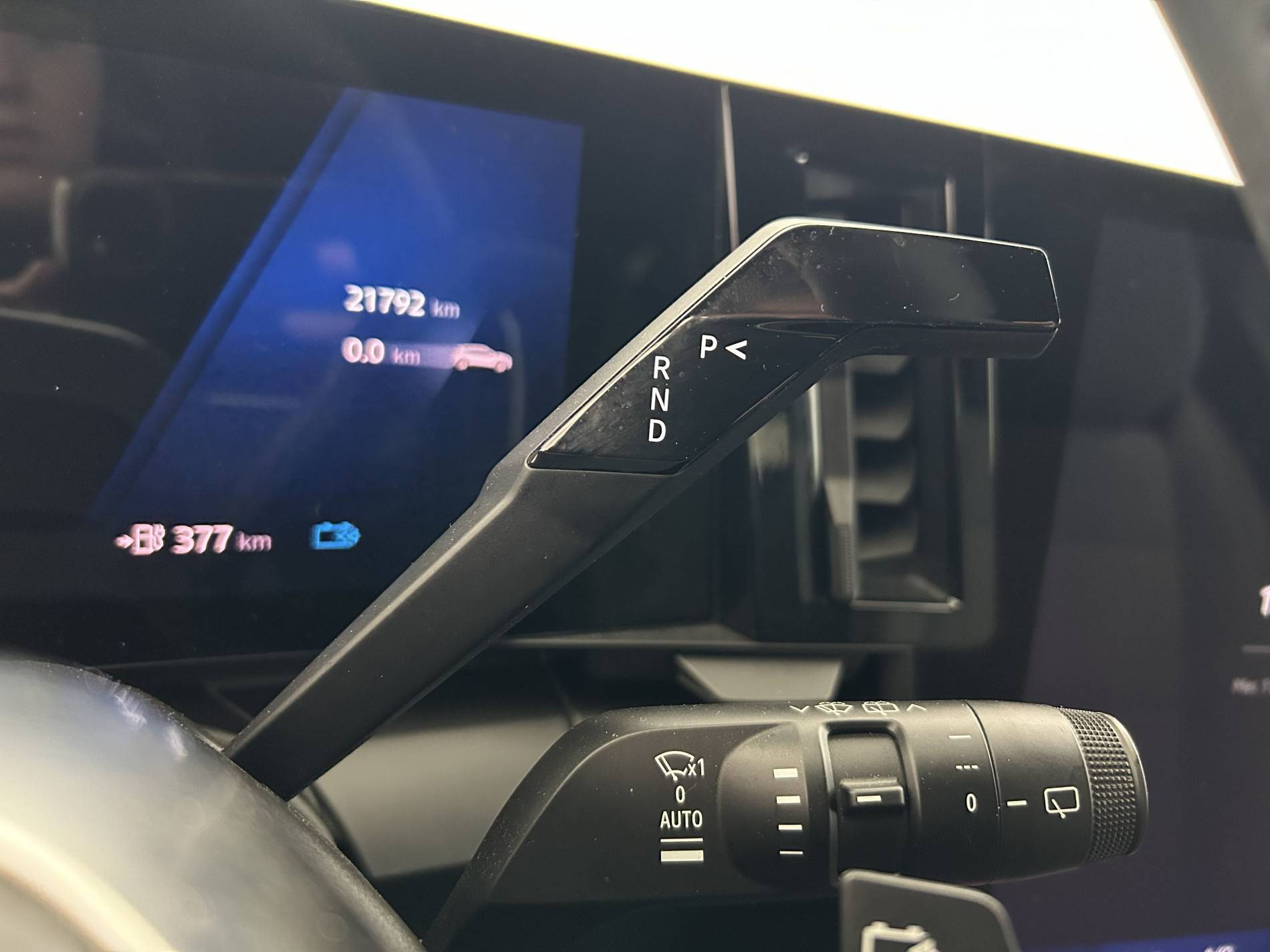 Vente en ligne Renault Megane E-Tech  220 ch autonomie confort GSR2 au prix de 28 990 €