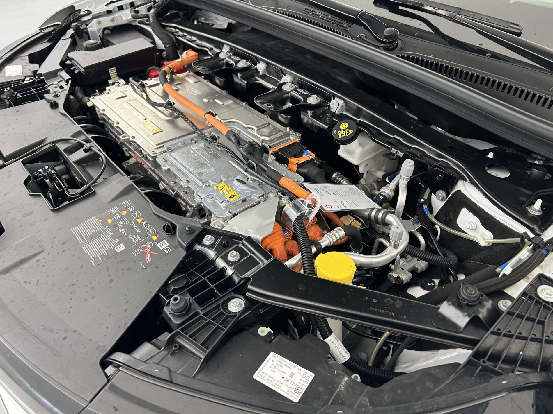 Vente en ligne Renault Megane E-Tech  220 ch autonomie confort GSR2 au prix de 28 990 €