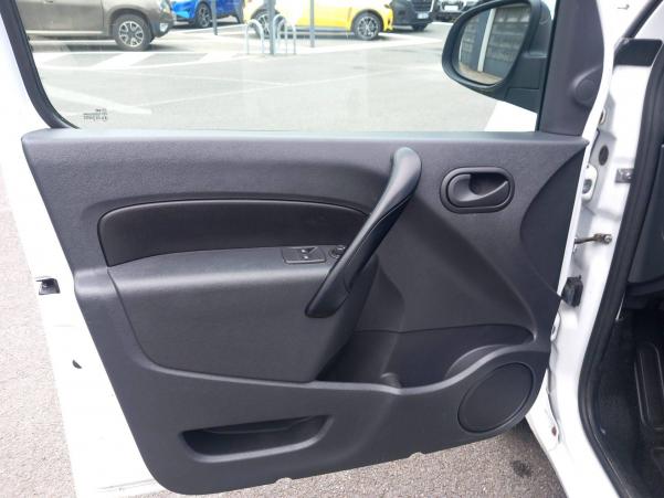 Vente en ligne Renault Kangoo Express  TCE 115 E6 au prix de 10 990 €