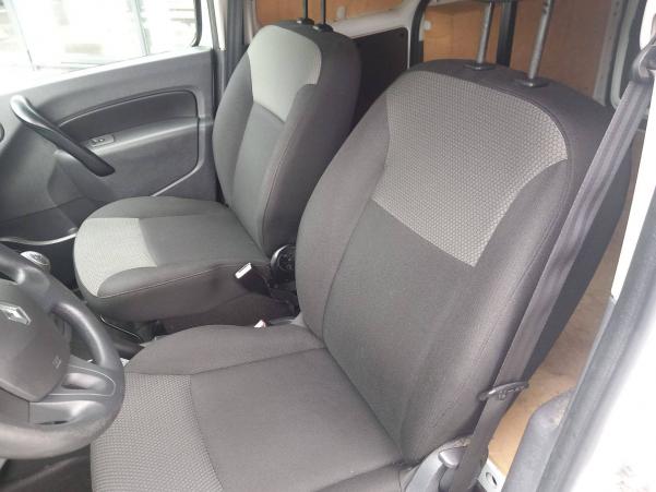 Vente en ligne Renault Kangoo Express  TCE 115 E6 au prix de 10 990 €