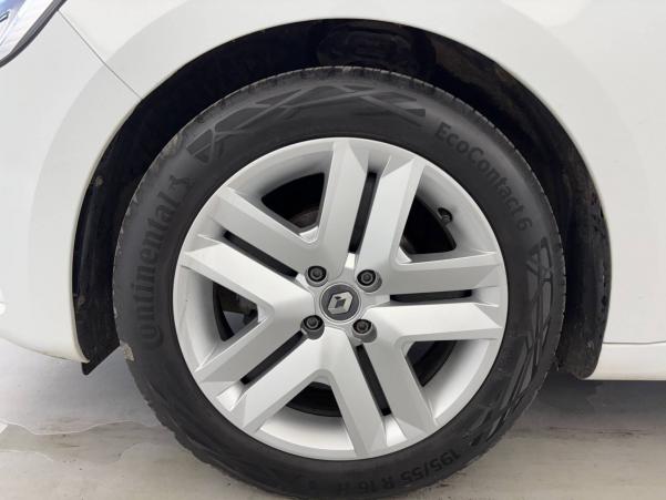 Vente en ligne Renault Clio 5 Clio SCe 65 - 21 au prix de 13 490 €