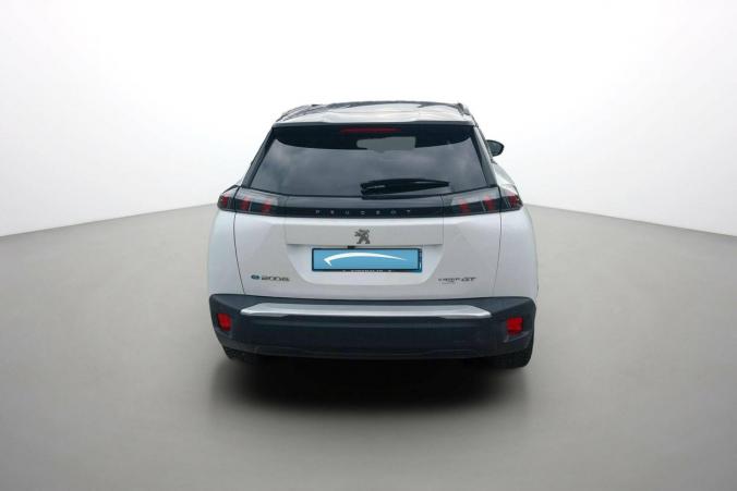 Vente en ligne Peugeot E-2008  136 ch au prix de 18 990 €