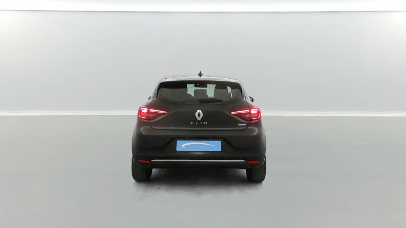 Vente en ligne Renault Clio 5 Clio E-Tech 140 au prix de 16 490 €
