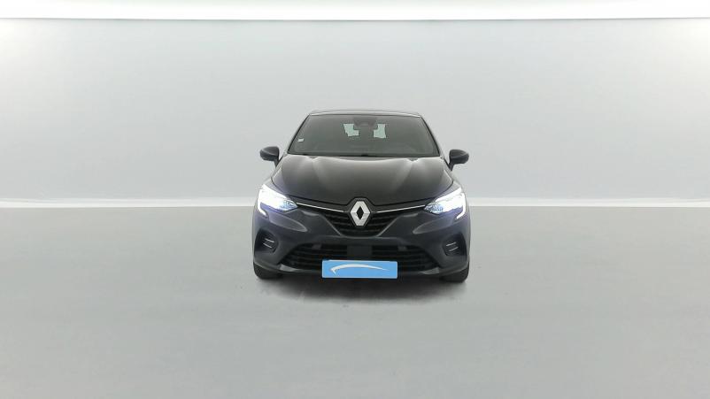 Vente en ligne Renault Clio 5 Clio E-Tech 140 au prix de 16 490 €