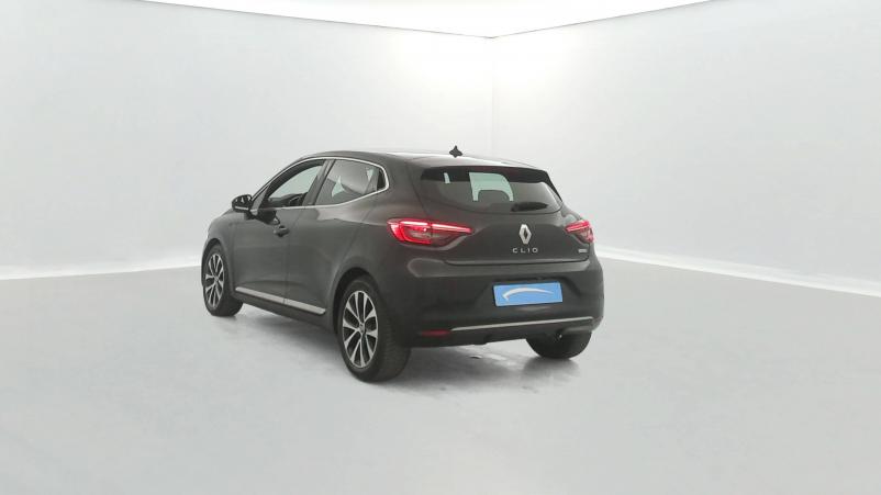 Vente en ligne Renault Clio 5 Clio E-Tech 140 au prix de 16 490 €