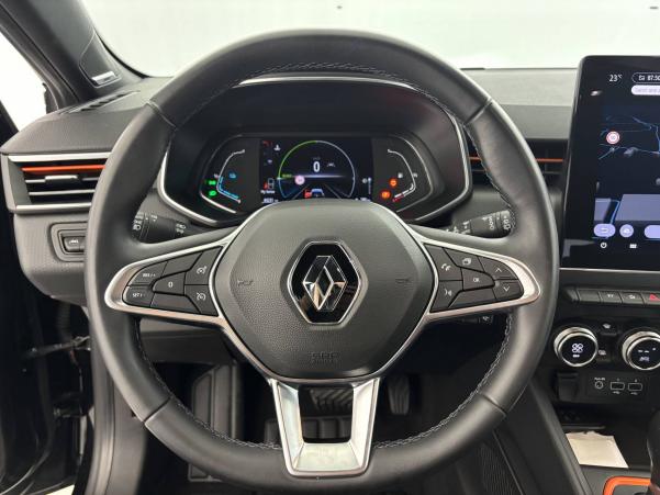 Vente en ligne Renault Clio 5 Clio E-Tech 140 au prix de 16 490 €