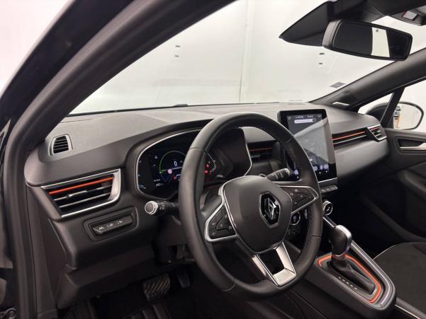 Vente en ligne Renault Clio 5 Clio E-Tech 140 au prix de 16 490 €