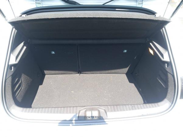 Vente en ligne Renault Clio 5 Clio E-Tech full hybrid 145 au prix de 18 990 €