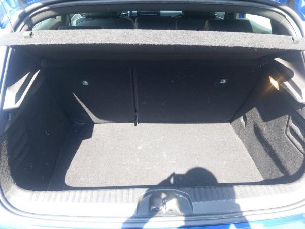 Vente en ligne Renault Clio 5 Clio E-Tech 140 au prix de 16 490 €