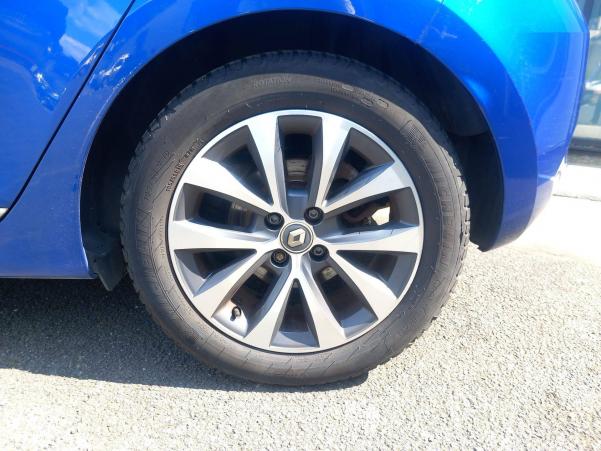 Vente en ligne Renault Clio 5 Clio E-Tech 140 au prix de 16 490 €