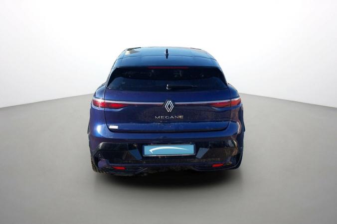 Vente en ligne Renault Megane E-Tech  EV60 220 ch super charge au prix de 22 990 €