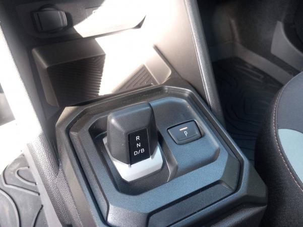 Vente en ligne Dacia Duster  Hybrid 140 au prix de 28 990 €