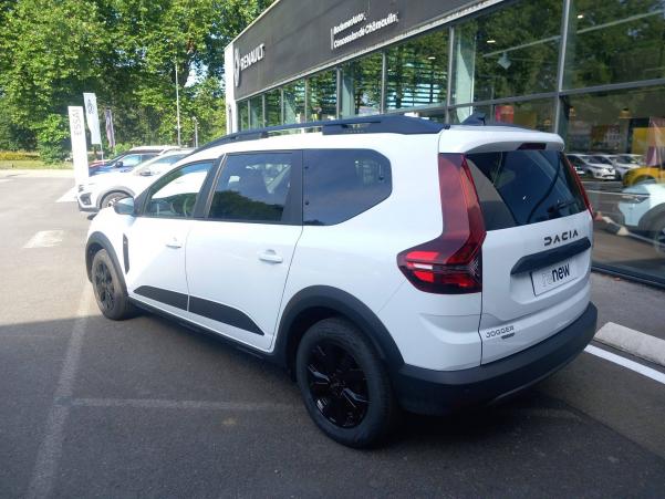 Vente en ligne Dacia Jogger  Hybrid 140 7 places GSR2 au prix de 28 000 €