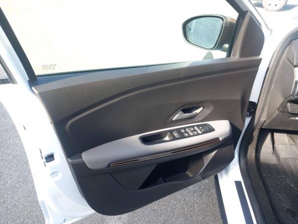 Vente en ligne Dacia Jogger  Hybrid 140 7 places GSR2 au prix de 28 000 €