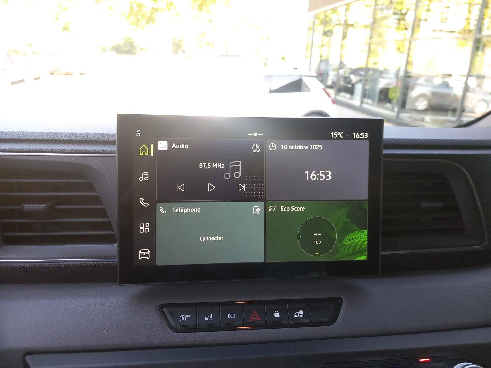 Vente en ligne Renault Master Fourgon MASTER FGN TRAC 3T3 L2H2 BLUE DCI 130 au prix de 30 990 €