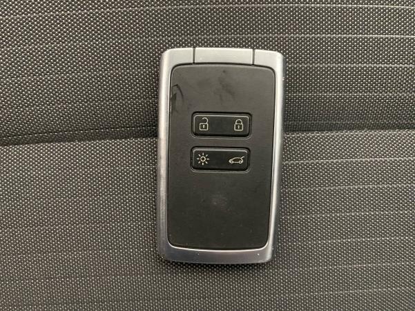 Vente en ligne Renault Arkana  mild hybrid 140 EDC FAP - 22 au prix de 21 990 €