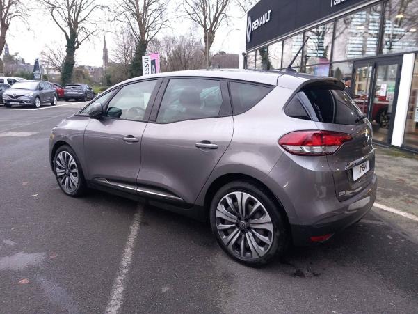 Vente en ligne Renault Scenic 4 Scenic Blue dCi 120 - 21 au prix de 17 990 €