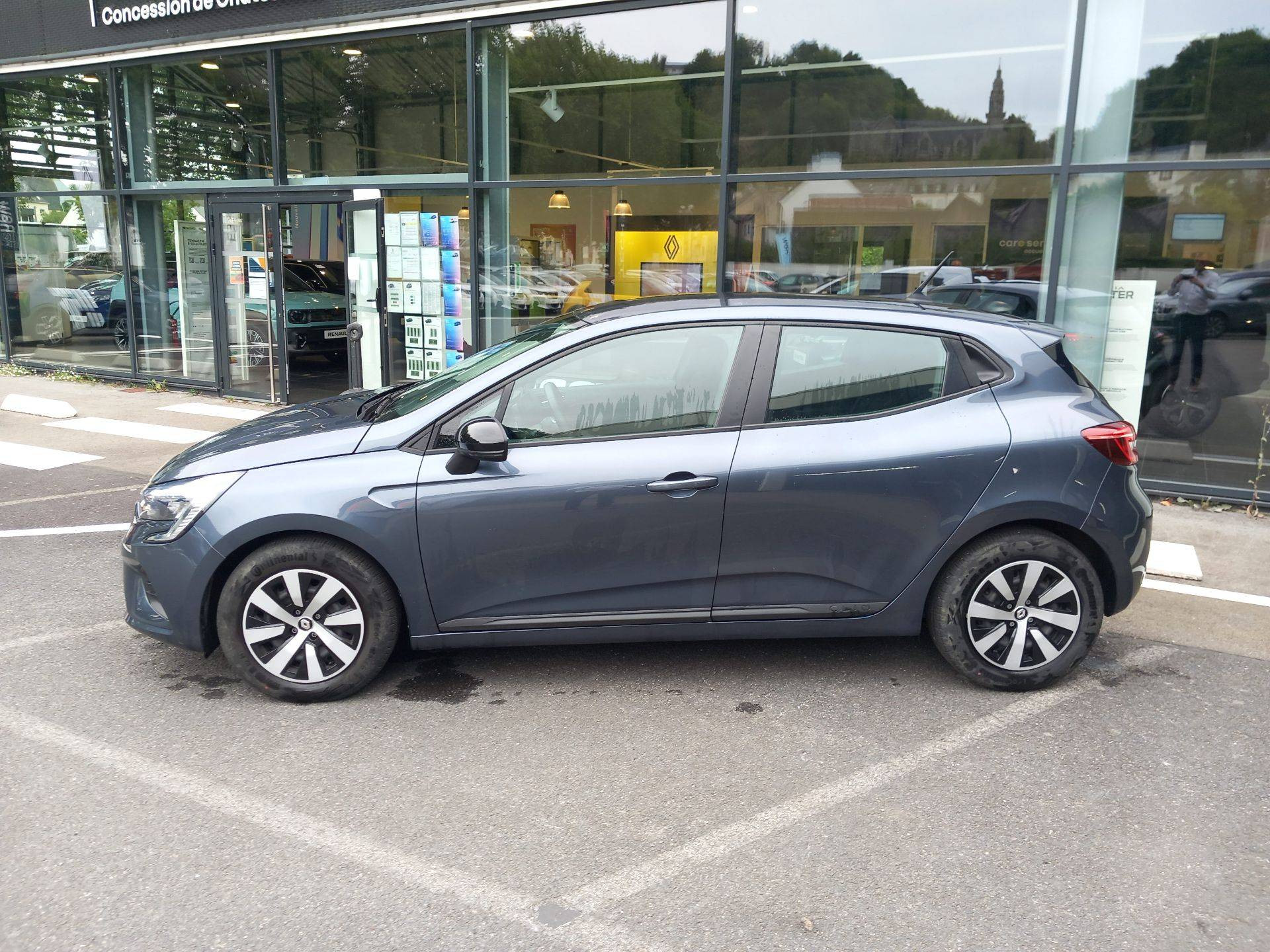 Vente en ligne Renault Clio 5 Clio TCe 90 au prix de 13 290 €