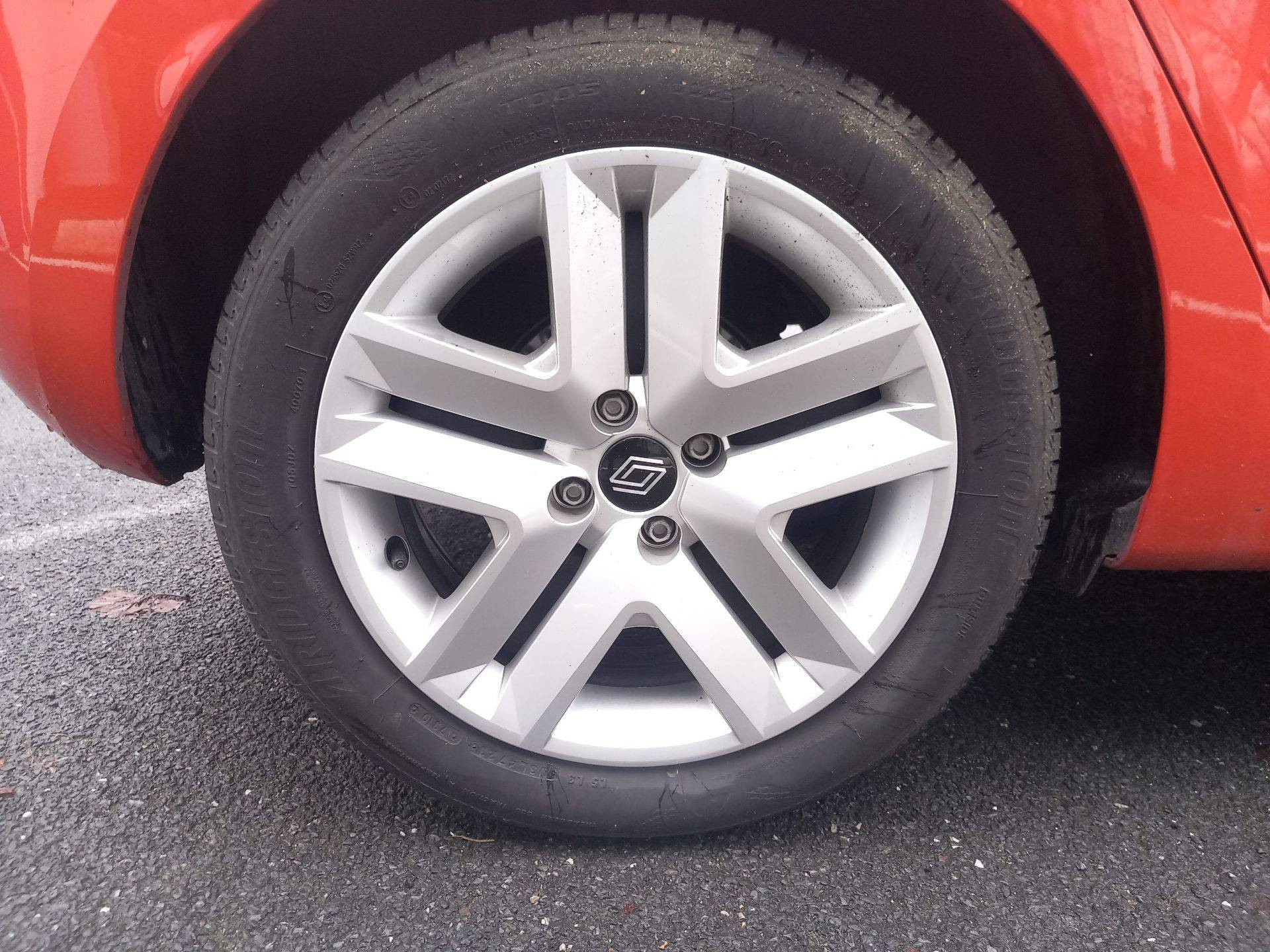 Vente en ligne Renault Clio 5 Clio SCe 65 au prix de 14 390 €