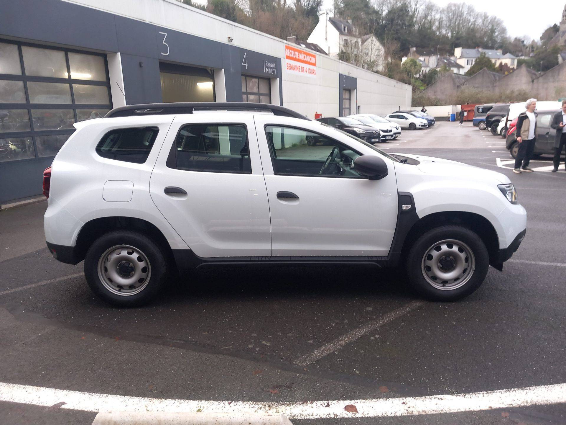 Vente en ligne Dacia Duster  ECO-G 100 4x2 au prix de 14 990 €