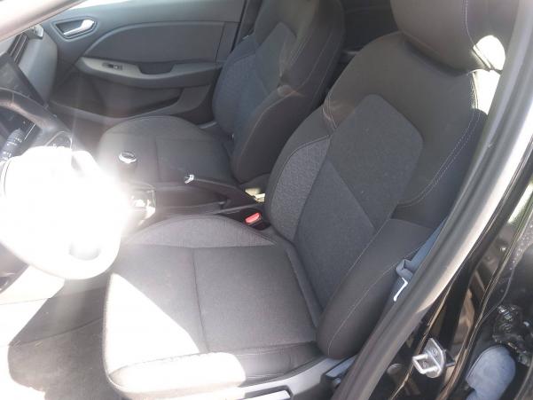 Vente en ligne Renault Clio 5 Clio TCe 90 au prix de 15 490 €