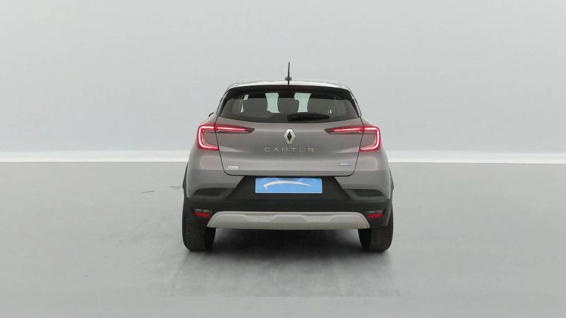 Vente en ligne Renault Captur  E-Tech 145 - 21 au prix de 19 490 €