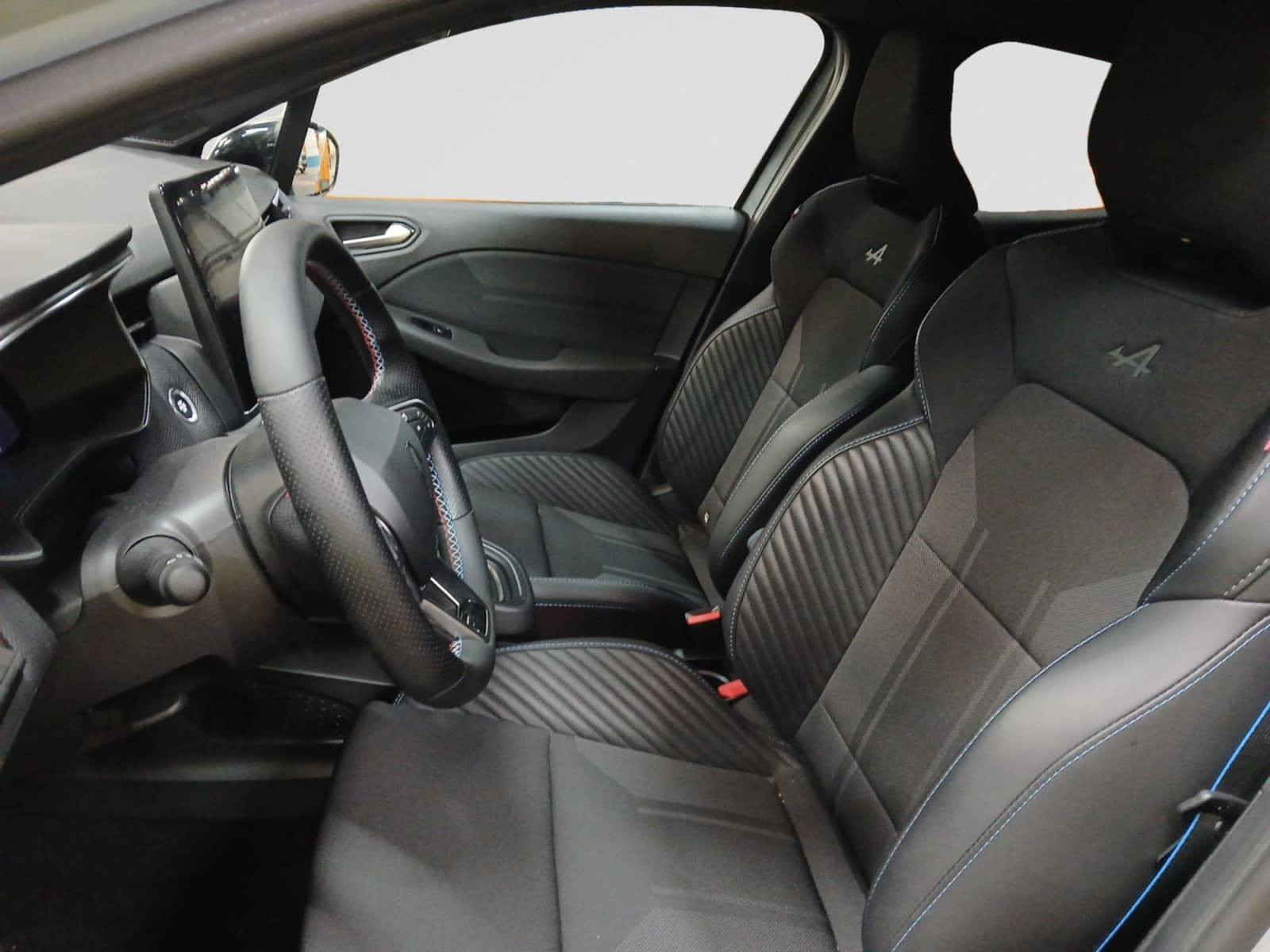 Vente en ligne Renault Clio 5 Clio E-Tech full hybrid 145 ch GSR2 au prix de 23 990 €