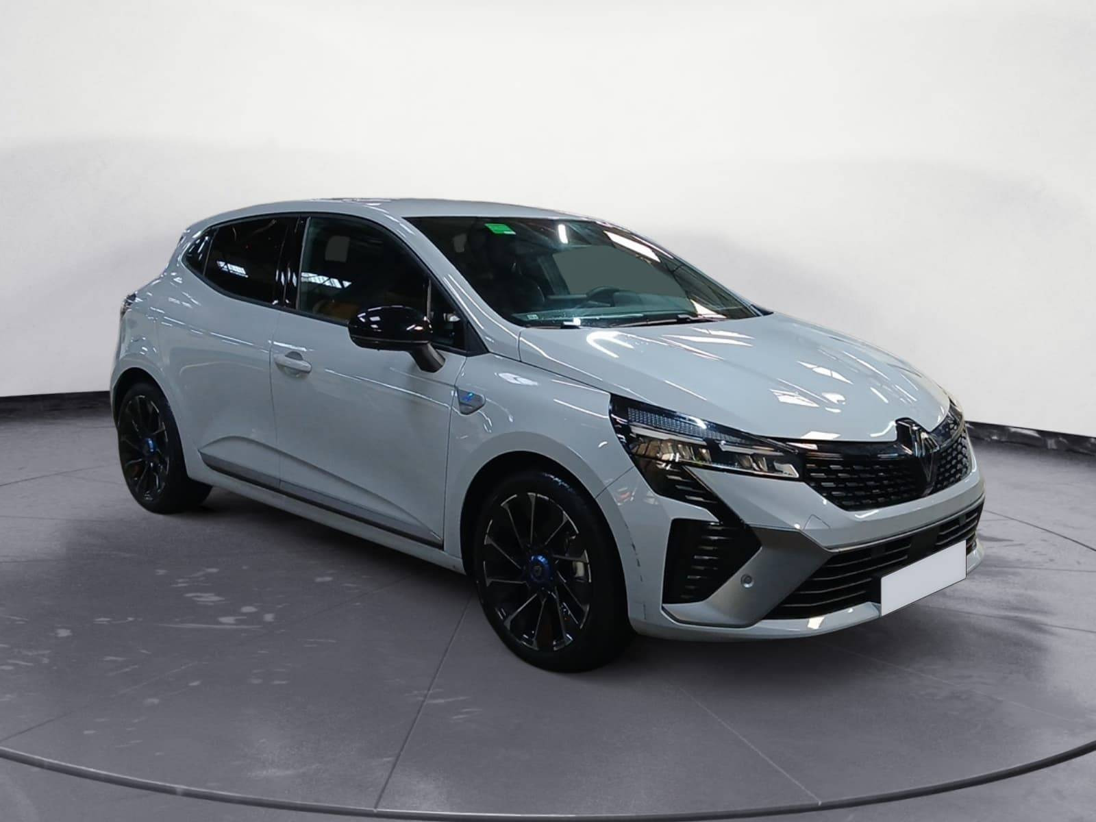 Vente en ligne Renault Clio 5 Clio E-Tech full hybrid 145 ch GSR2 au prix de 23 990 €