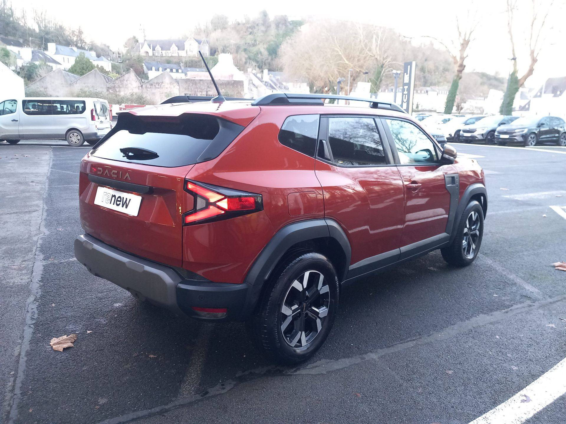 Vente en ligne Dacia Duster  Hybrid 140 au prix de 26 990 €