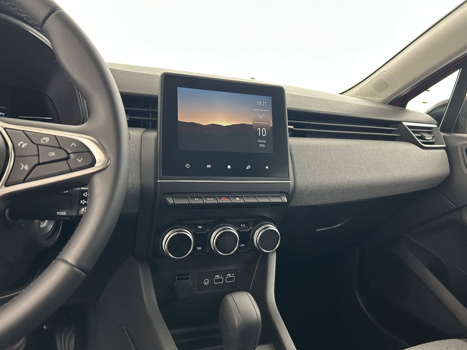 Vente en ligne Renault Clio 5 Clio E-Tech full hybrid 145 ch GSR2 au prix de 19 990 €