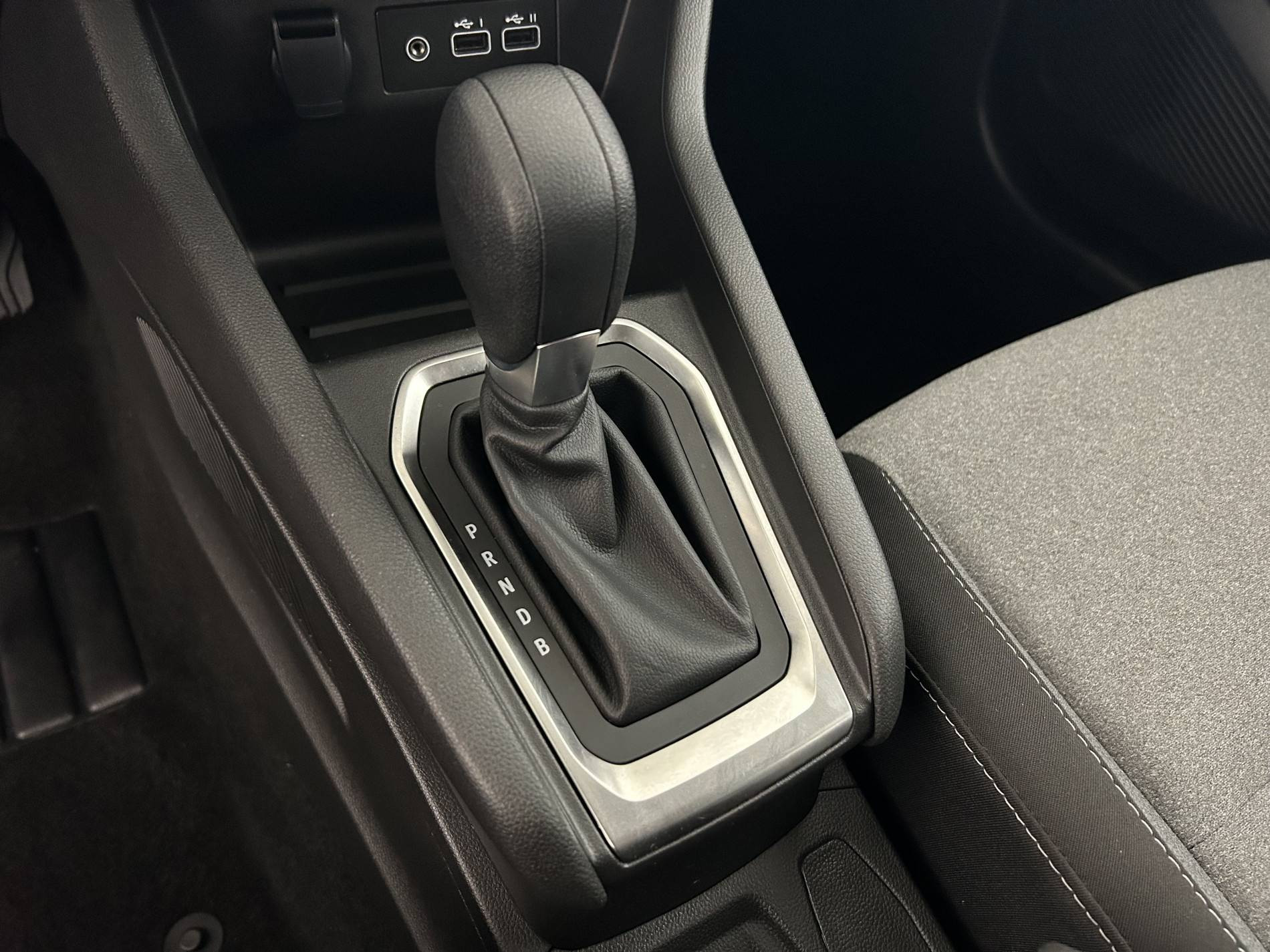 Vente en ligne Renault Clio 5 Clio E-Tech full hybrid 145 ch GSR2 au prix de 19 990 €