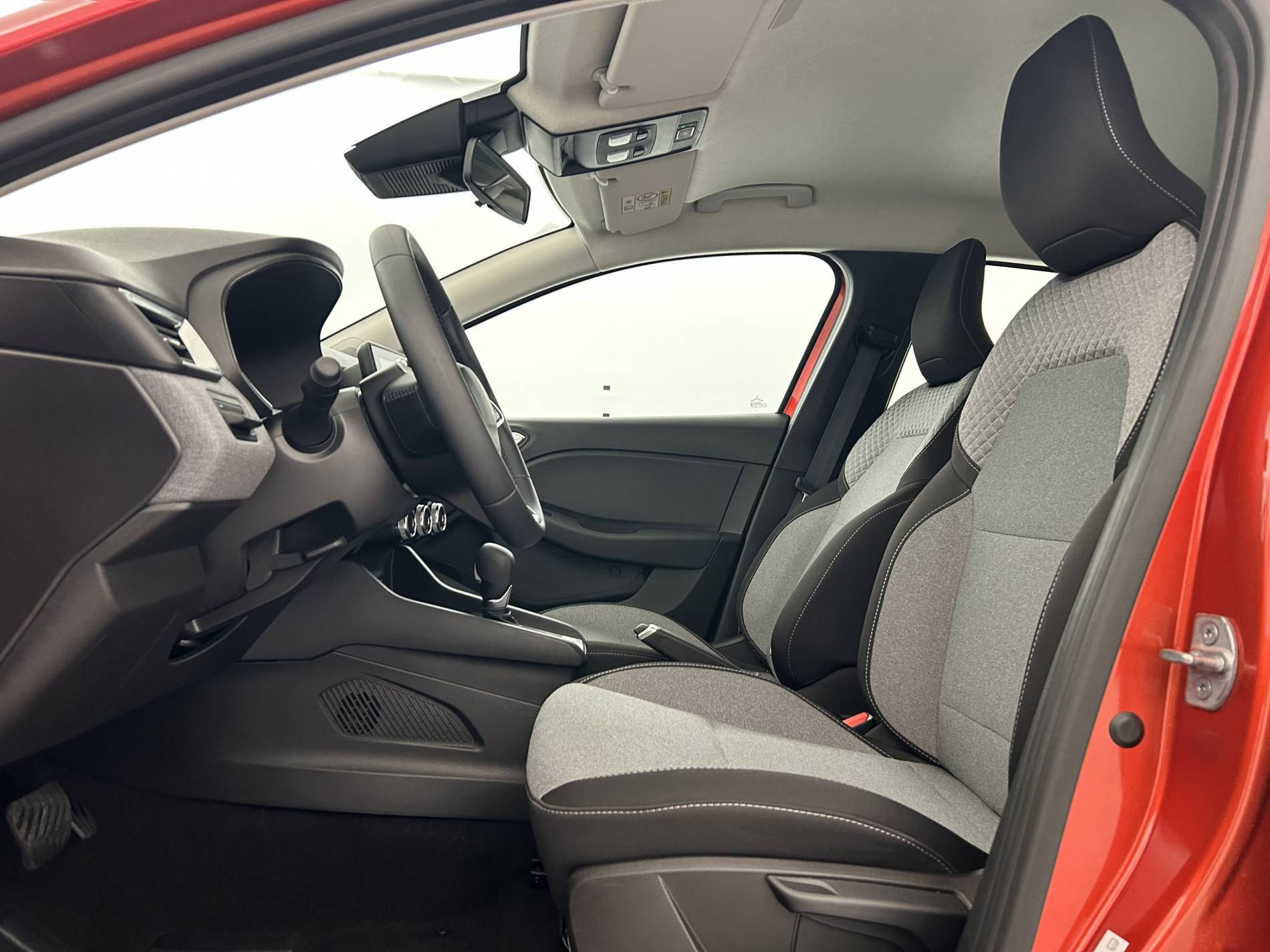 Vente en ligne Renault Clio 5 Clio E-Tech full hybrid 145 ch GSR2 au prix de 19 990 €