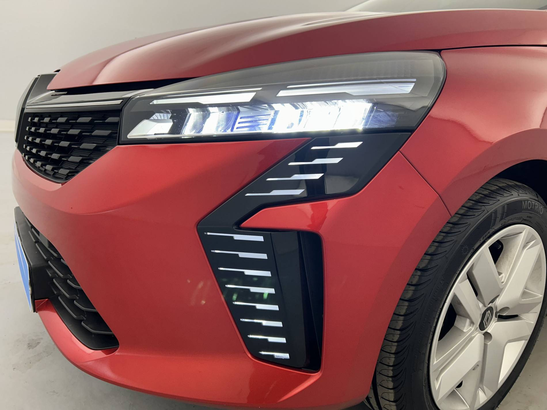 Vente en ligne Renault Clio 5 Clio E-Tech full hybrid 145 ch GSR2 au prix de 19 990 €