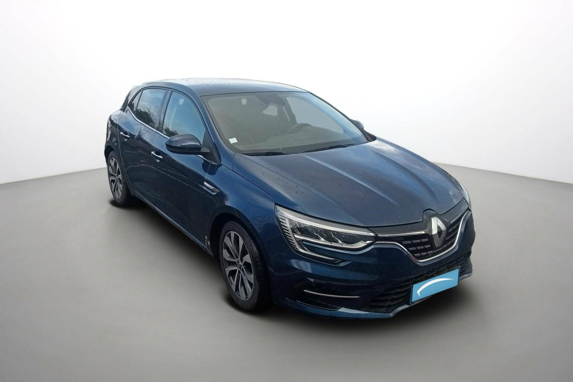 Vente en ligne Renault Megane 4 Mégane IV Berline Blue dCi 115 EDC au prix de 17 990 €