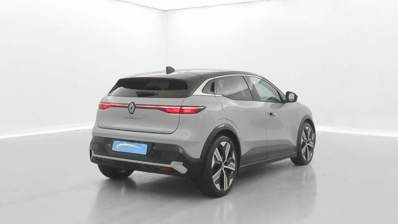 Vente en ligne Renault Megane E-Tech  EV60 220 ch super charge au prix de 29 990 €