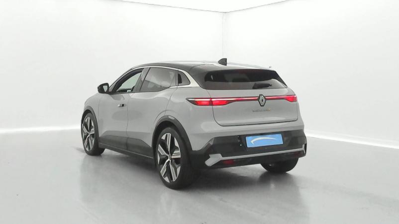 Vente en ligne Renault Megane E-Tech  EV60 220 ch super charge au prix de 29 990 €