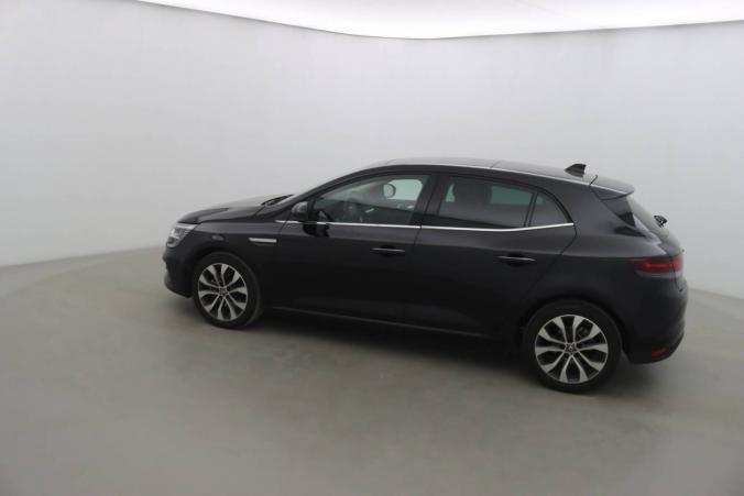 Vente en ligne Renault Megane 4  Blue dCi 115 EDC au prix de 26 990 €