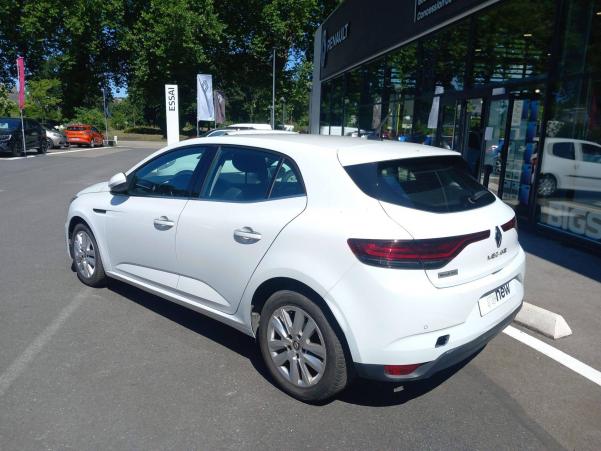 Vente en ligne Renault Megane 4 Mégane IV Berline Blue dCi 115 au prix de 15 890 €