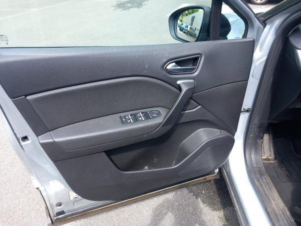 Vente en ligne Renault Captur  E-Tech Plug-in 160 au prix de 17 490 €
