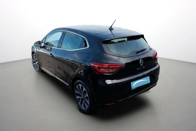 Vente en ligne Renault Clio 5 Clio E-Tech 140 au prix de 16 490 €