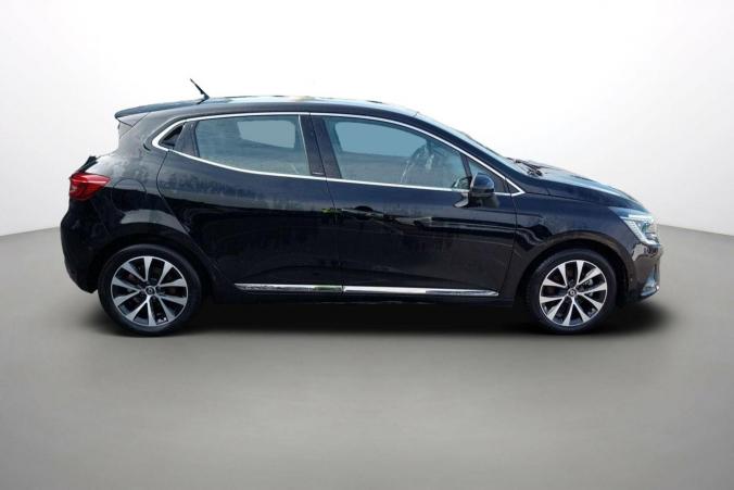 Vente en ligne Renault Clio 5 Clio E-Tech 140 au prix de 16 490 €