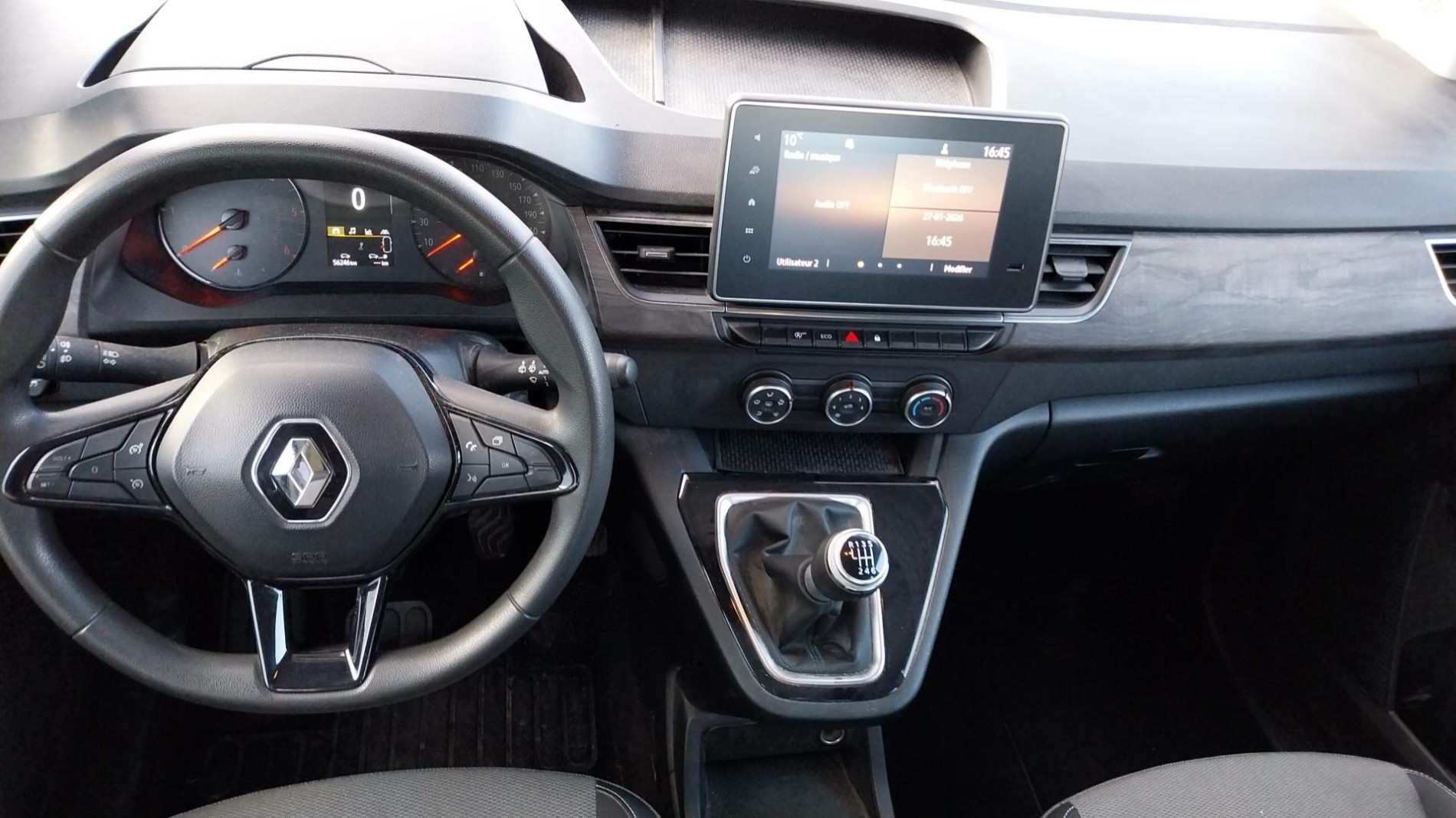 Vente en ligne Renault Kangoo  Blue dCi 95 au prix de 20 990 €