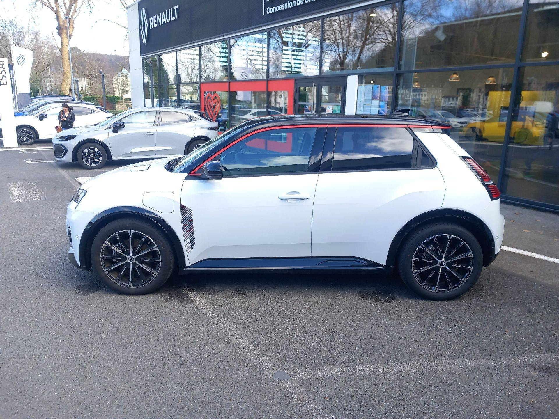 Vente en ligne Renault R5 E-Tech  150 ch autonomie confort au prix de 33 990 €