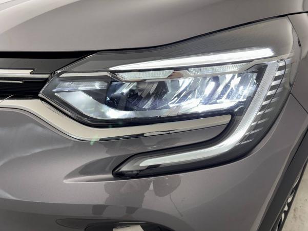 Vente en ligne Renault Captur  TCe 130 EDC FAP au prix de 18 990 €