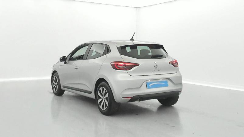 Vente en ligne Renault Clio 5 Clio TCe 90 au prix de 15 990 €