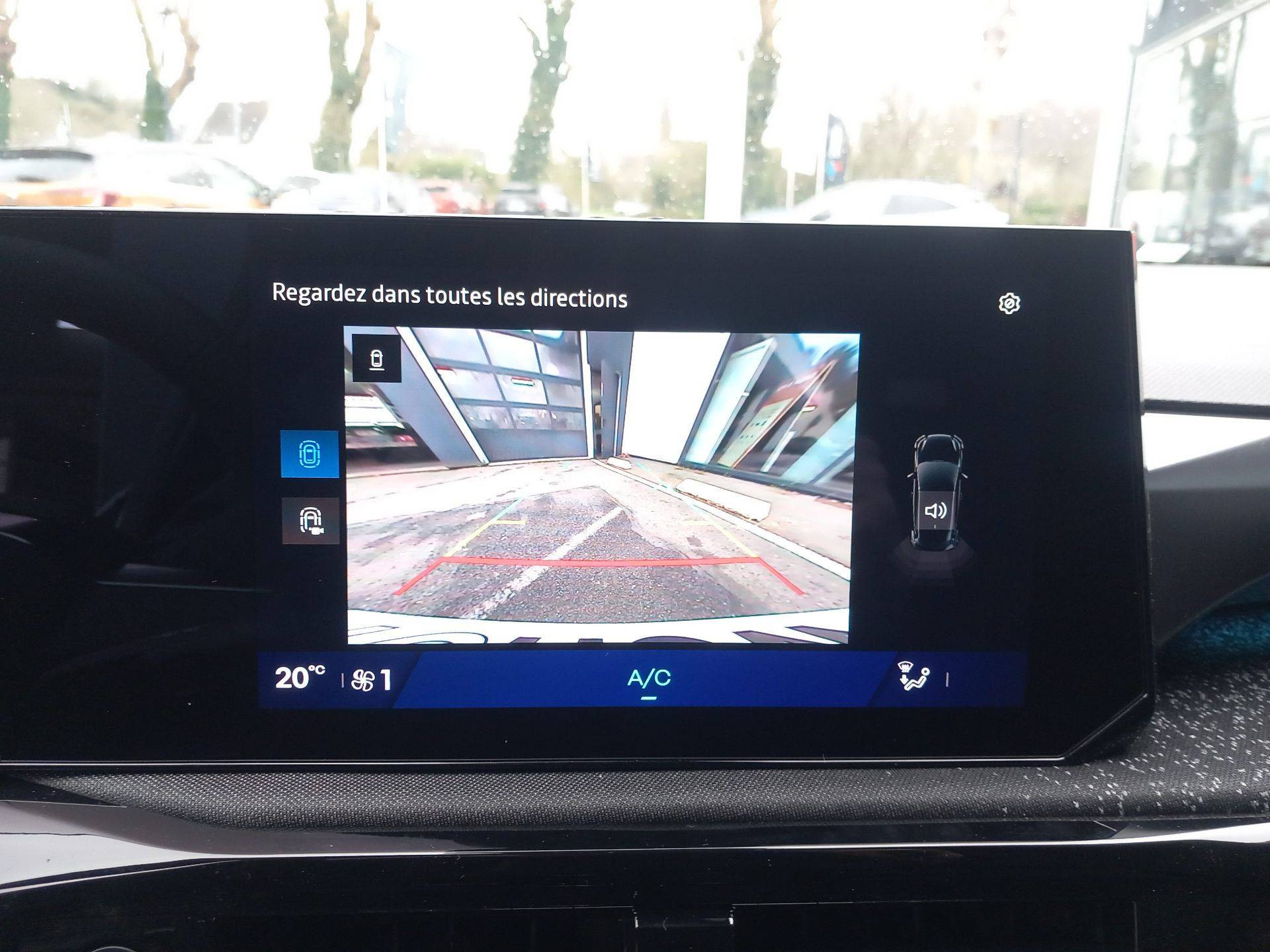 Vente en ligne Renault Clio 6 Clio TCe 115 ch au prix de 23 990 €