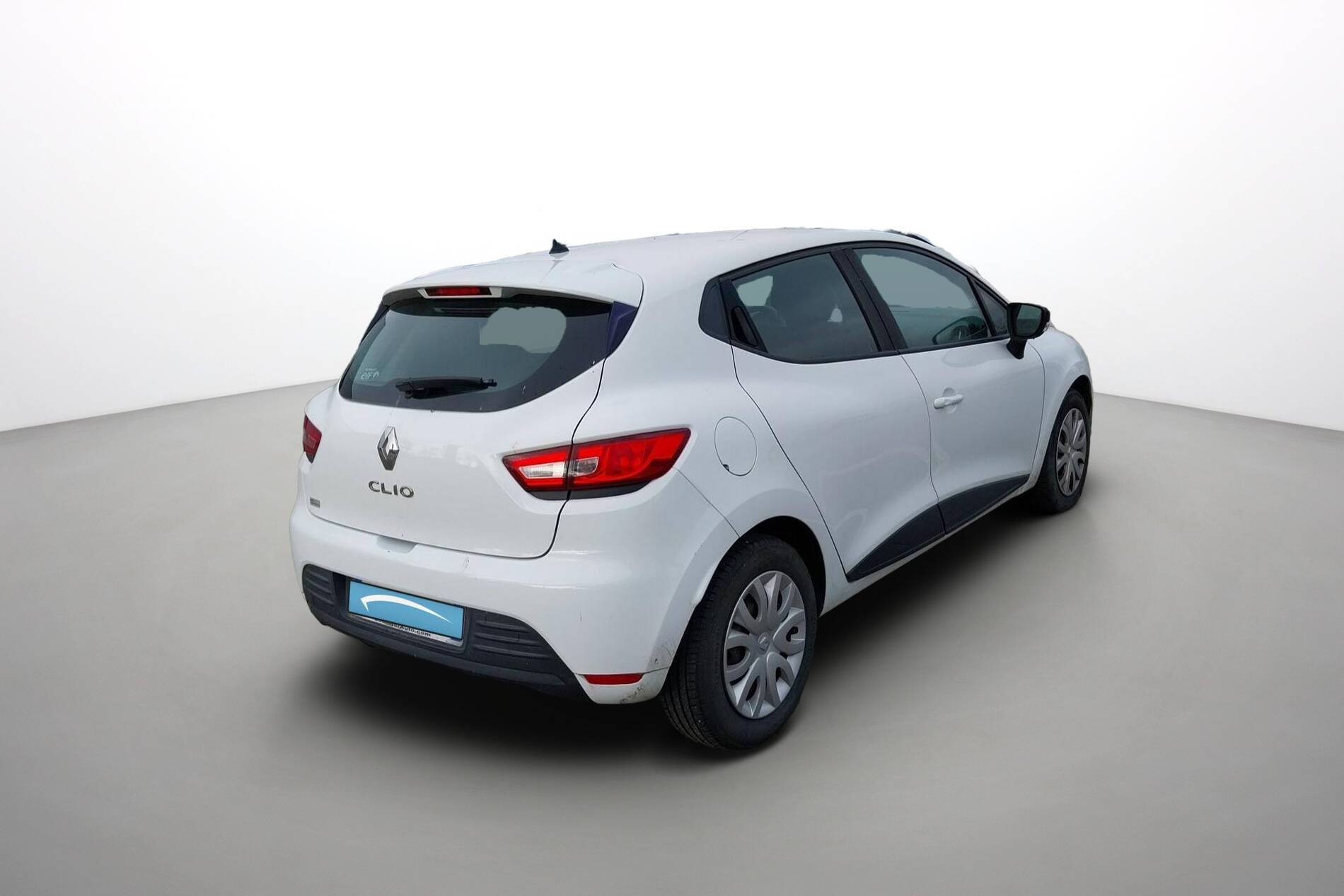 Vente en ligne Renault Clio 4 Clio dCi 75 Energy au prix de 10 990 €