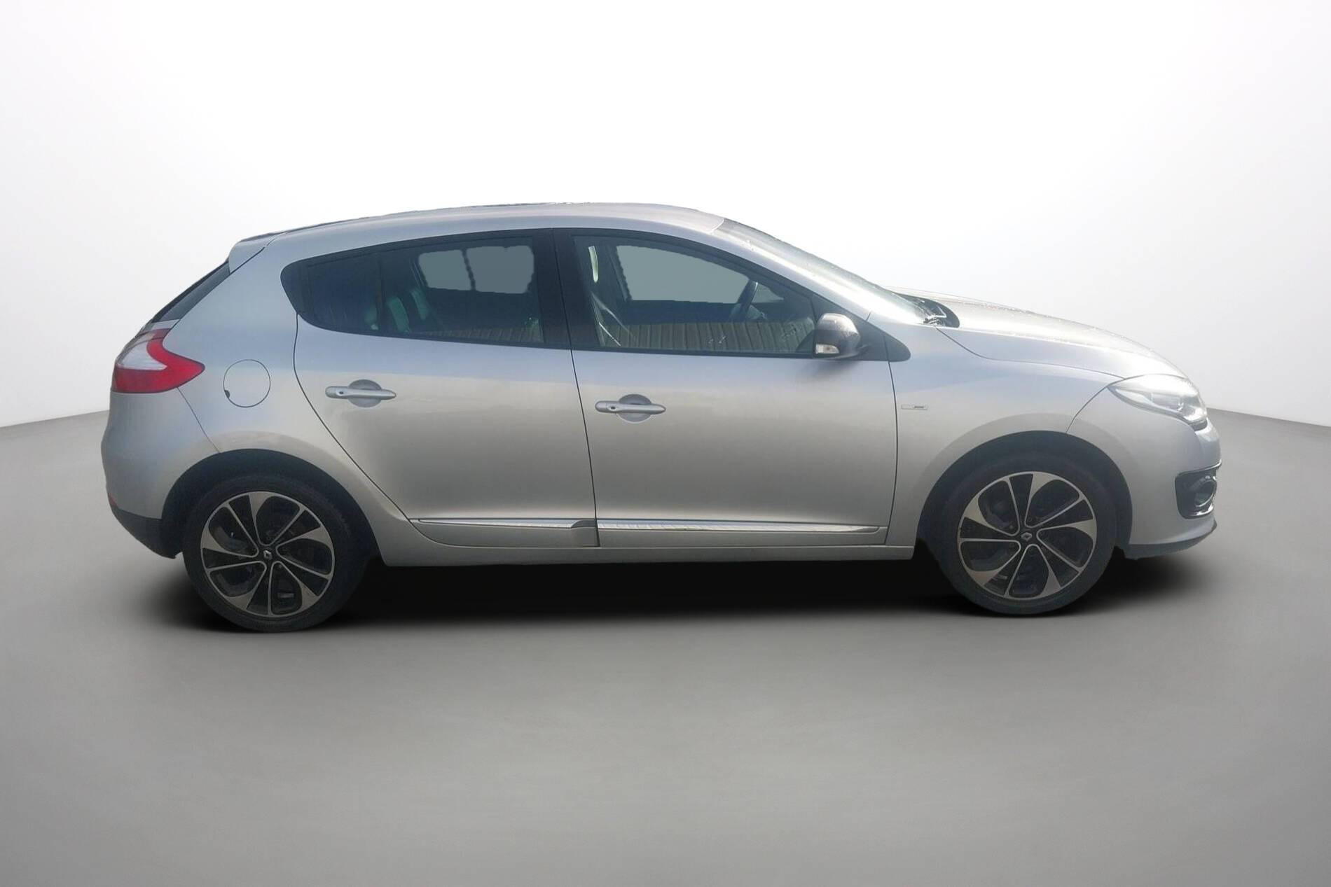 Vente en ligne Renault Megane 3 Mégane III dCi 110 FAP Energy eco2 au prix de 9 990 €